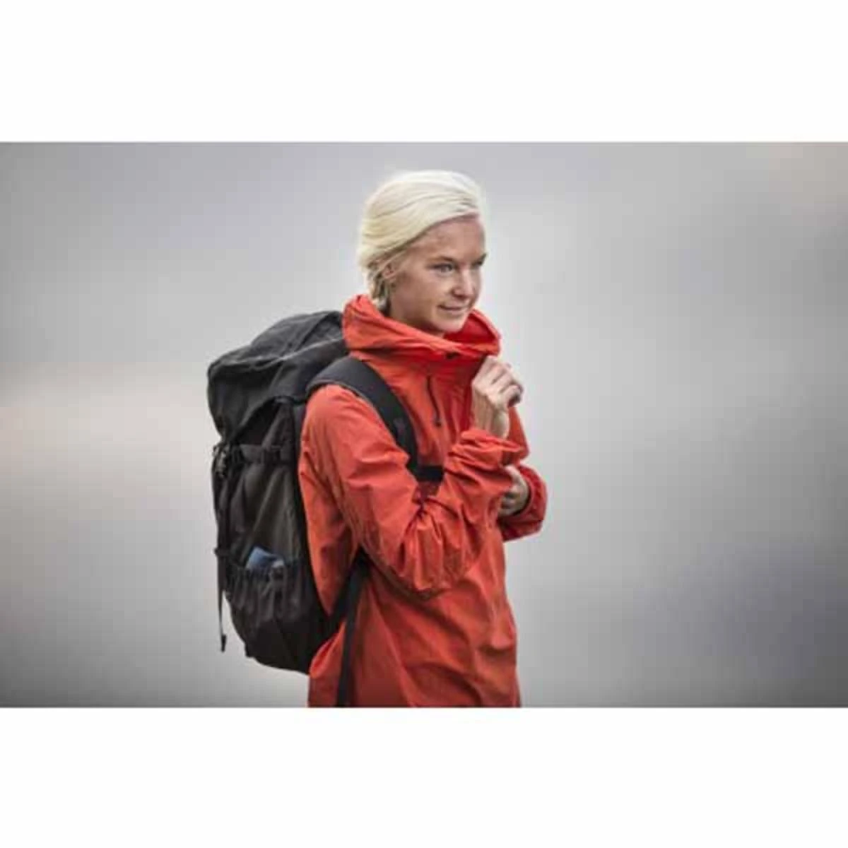 FjallRaven Women Kaipak 38 Backpack 3 FjallRaven Women Kaipak 38 Backpack - Image 3