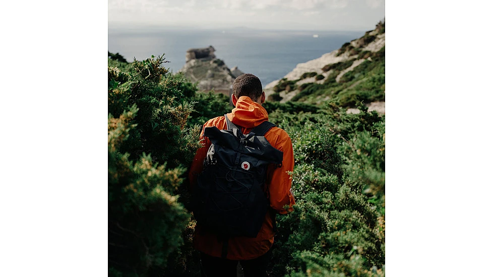 Fjallraven Abisko Hike Foldsack Backpack 16 Fjallraven Abisko Hike Foldsack Backpack - Image 16