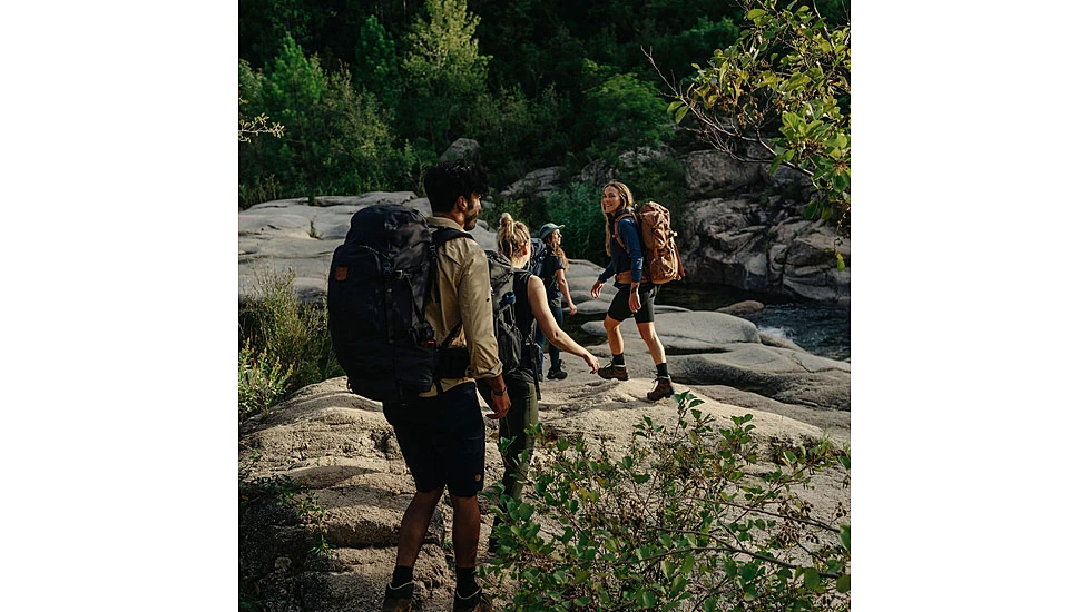 Fjallraven Abisko Hike Shirt Long Sleeve - Men's 7 Fjallraven Abisko Hike Shirt Long Sleeve - Men's - Image 7