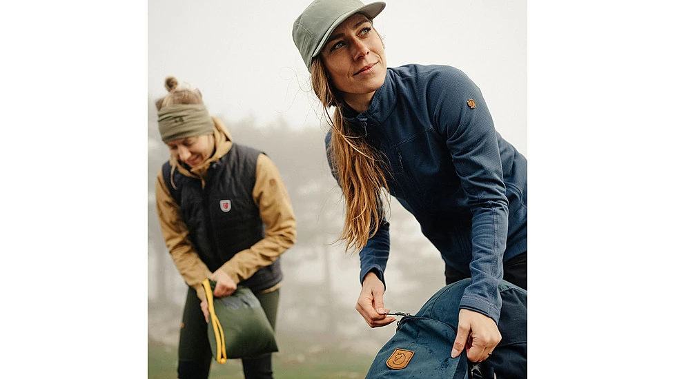 Fjallraven Abisko Lite Fleece Jacket - Women's 14 Fjallraven Abisko Lite Fleece Jacket - Women's - Image 14