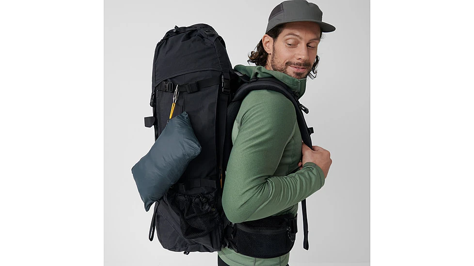 Fjallraven Expedition X-Latt Vest - Men's 15 Fjallraven Expedition X-Latt Vest - Men's - Image 15