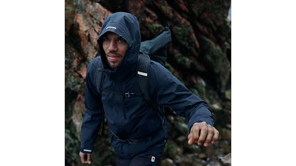 Fjallraven HC Hydratic Trail Jacket - Men's 17 Fjallraven HC Hydratic Trail Jacket - Men's - Image 17