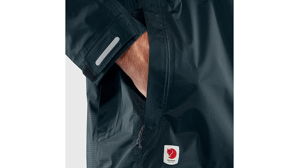 Fjallraven High Coast Hydratic Jacket - Men's 12 Fjallraven High Coast Hydratic Jacket - Men's - Image 12