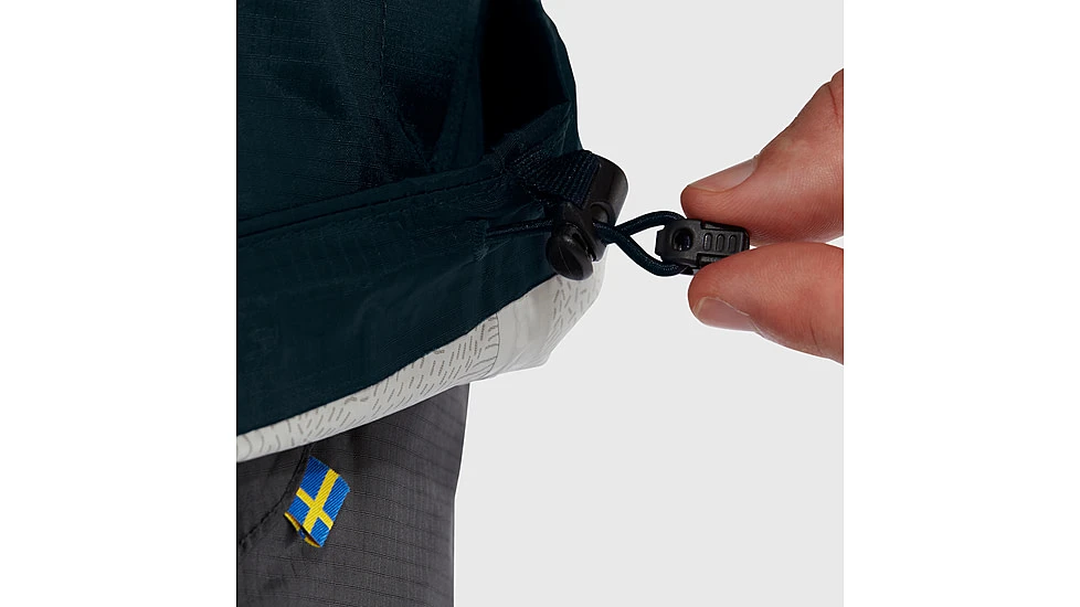 Fjallraven High Coast Hydratic Jacket - Men's 13 Fjallraven High Coast Hydratic Jacket - Men's - Image 13