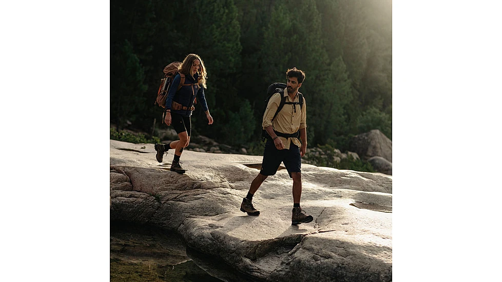 Fjallraven Abisko Hike Shirt Long Sleeve - Men's 8 Fjallraven Abisko Hike Shirt Long Sleeve - Men's - Image 8