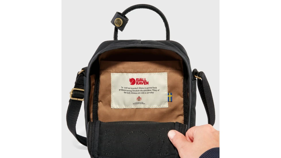 Fjallraven Kanken No. 2 Black Sling 5 Fjallraven Kanken No. 2 Black Sling - Image 5