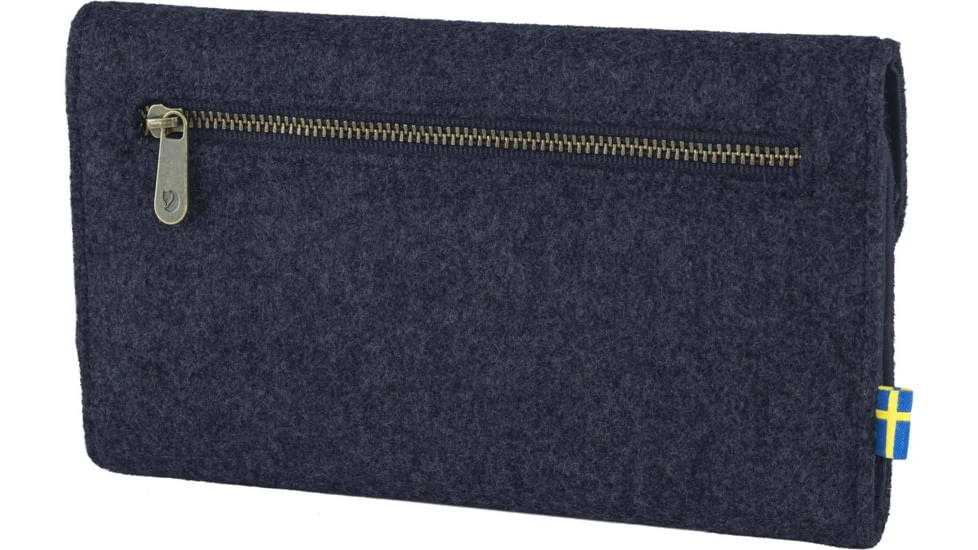 Fjallraven Norrvage Travel Wallet 3 Fjallraven Norrvage Travel Wallet - Image 3