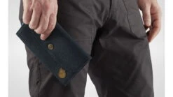 Fjallraven Norrvage Travel Wallet 11 Fjallraven Norrvage Travel Wallet -Fjallraven opplanet fjallraven norrvage travel wallet night sky f23336 575 av 3