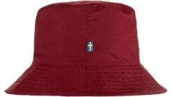Fjallraven Reversible Bucket Hat -Fjallraven opplanet fjallraven reversible bucket hat pomegranate red dark navy large extra large f84783 346 555 l xl av 1