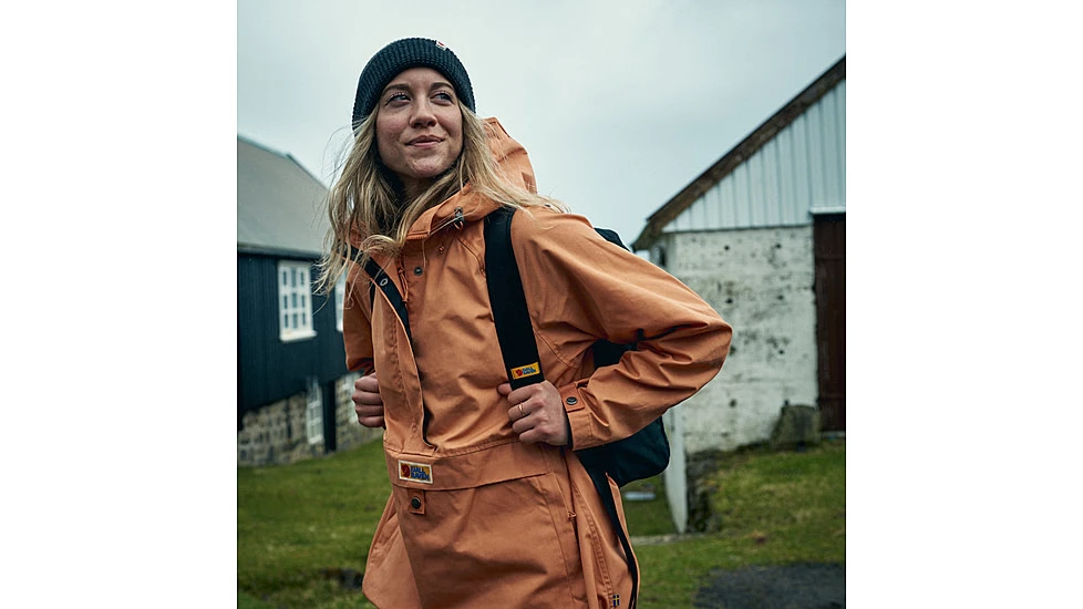 Fjallraven Vardag Anorak - Women's 8 Fjallraven Vardag Anorak - Women's - Image 8