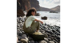 Fjallraven Vardag Dungaree Trousers - Women's 30 Fjallraven Vardag Dungaree Trousers - Women's -Fjallraven opplanet fjallraven vardag dungaree trousers womens green extra large f87030 620 xl av 11